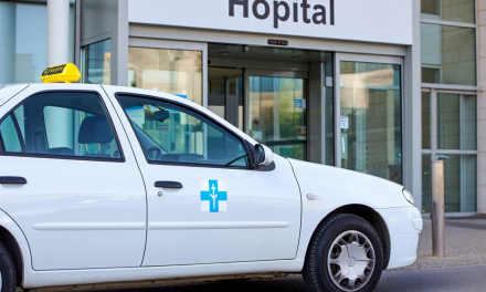 Les erreurs courantes à éviter quand on réserve un taxi conventionné
