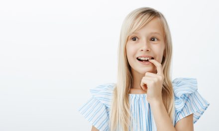 À quel âge consulter un orthodontiste pour un enfant qui respire par la bouche ?